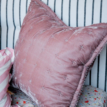 Seneca Cruz Velvet European Pillowcase | Vintage Pink