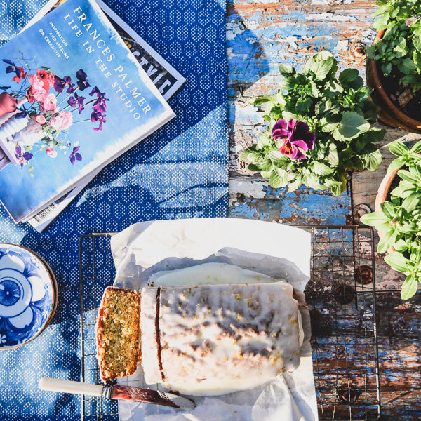 Baking | Sunshiny Lemon & Poppyseed Cake