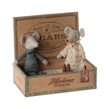 Maileg Mice | Grandma & Grandpa in Cigar Box