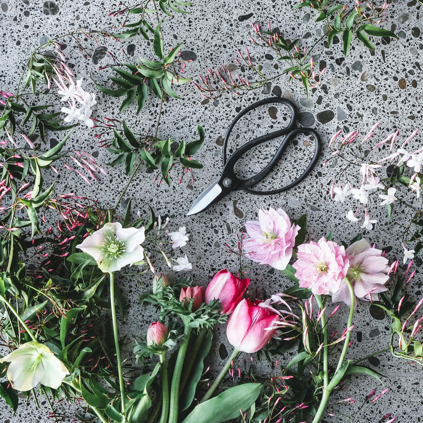 Niwaki Sakagen Flower Scissors Pink | Buy Online | Small Acorns NZ