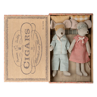 Maileg Mice | Mum and Dad in Cigar Box