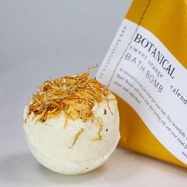 Botanical Bath Bomb | Orange Blossom & Calendula