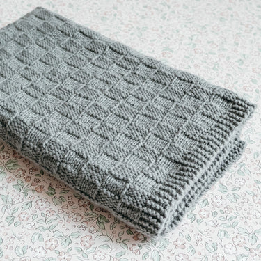 Weebits Hand Knit Blanket | Mushroom